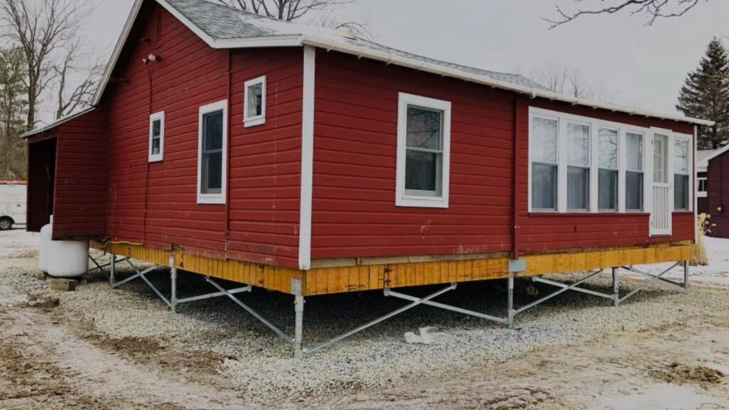 house on helical pilings