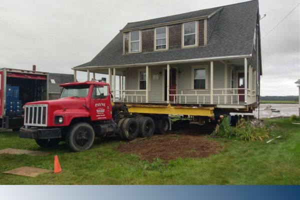 Houselifting.Kenner.Image1